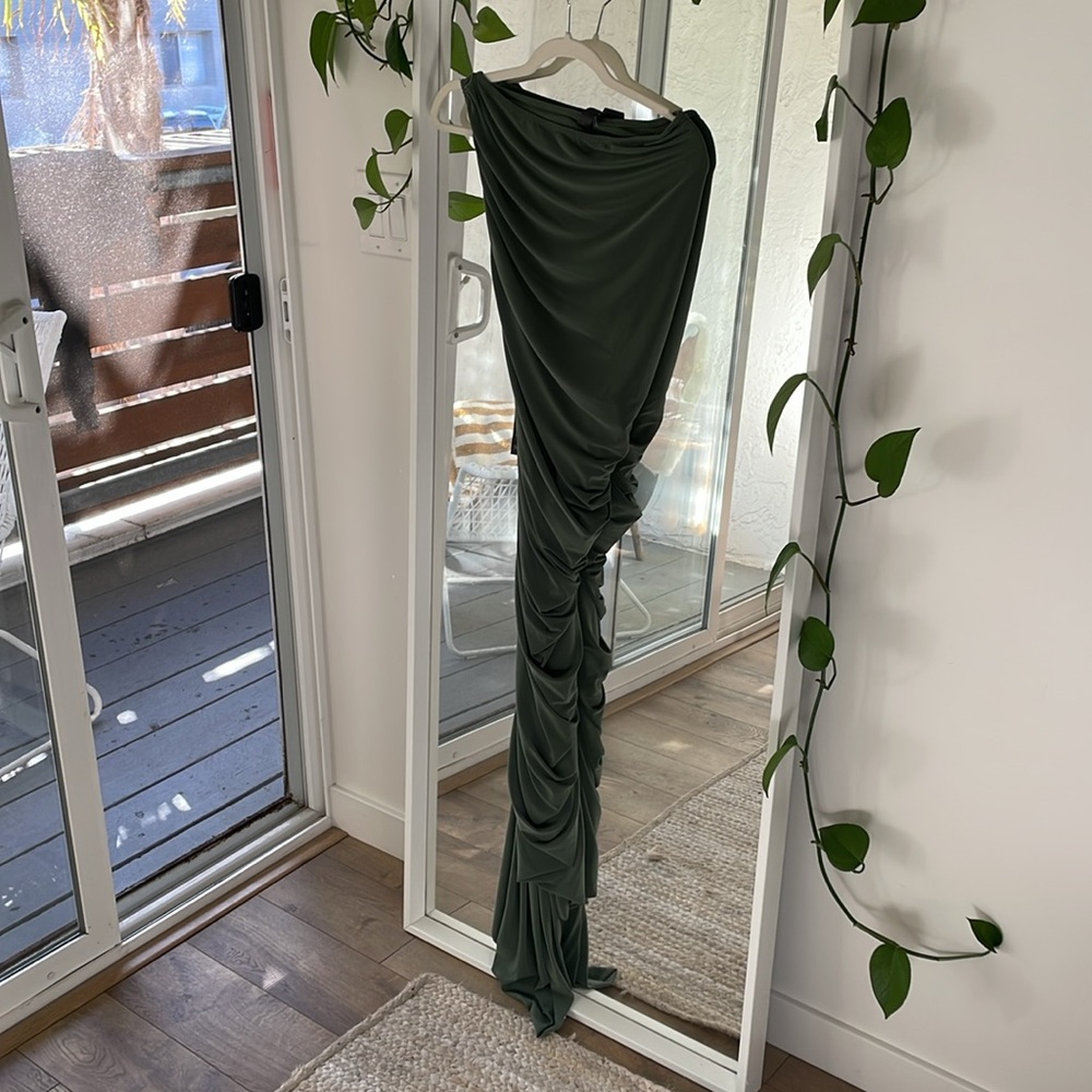 Norma Kamali Diana Gown